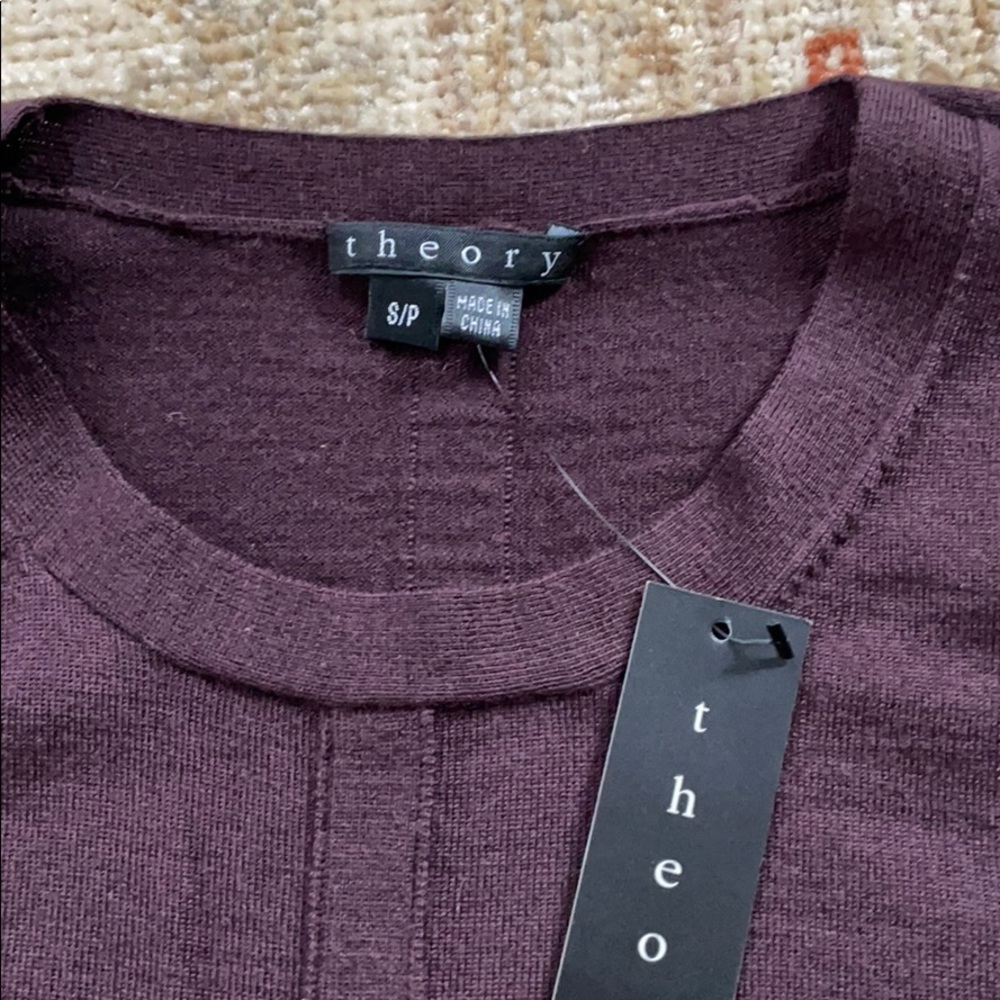 Sweater - Picture 2 of 4